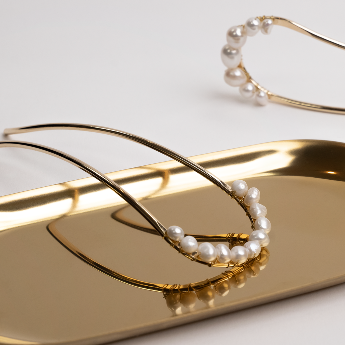 Dainty Freshwater Pearl Hair Stick/ Bun Holder