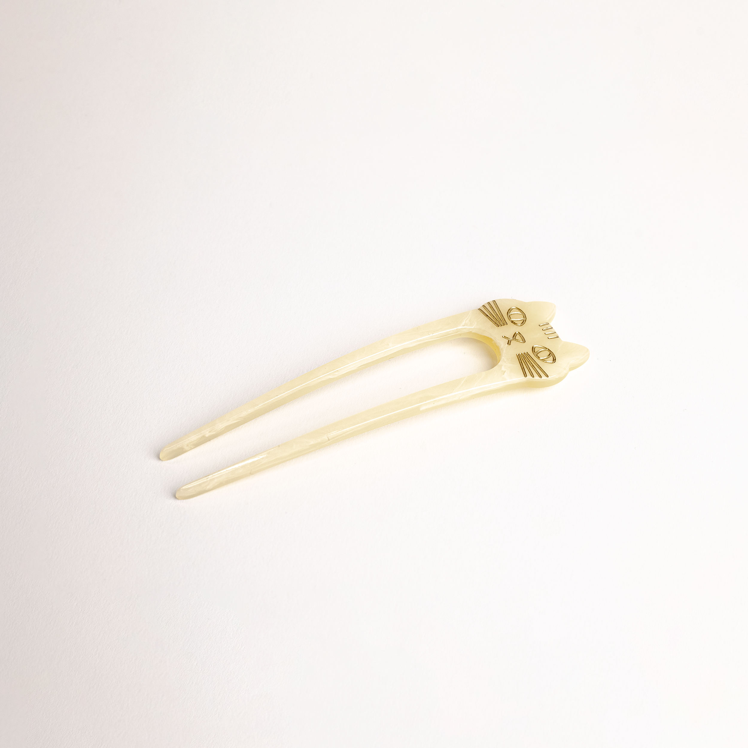 Minimalist Cat Hair Bun Holder