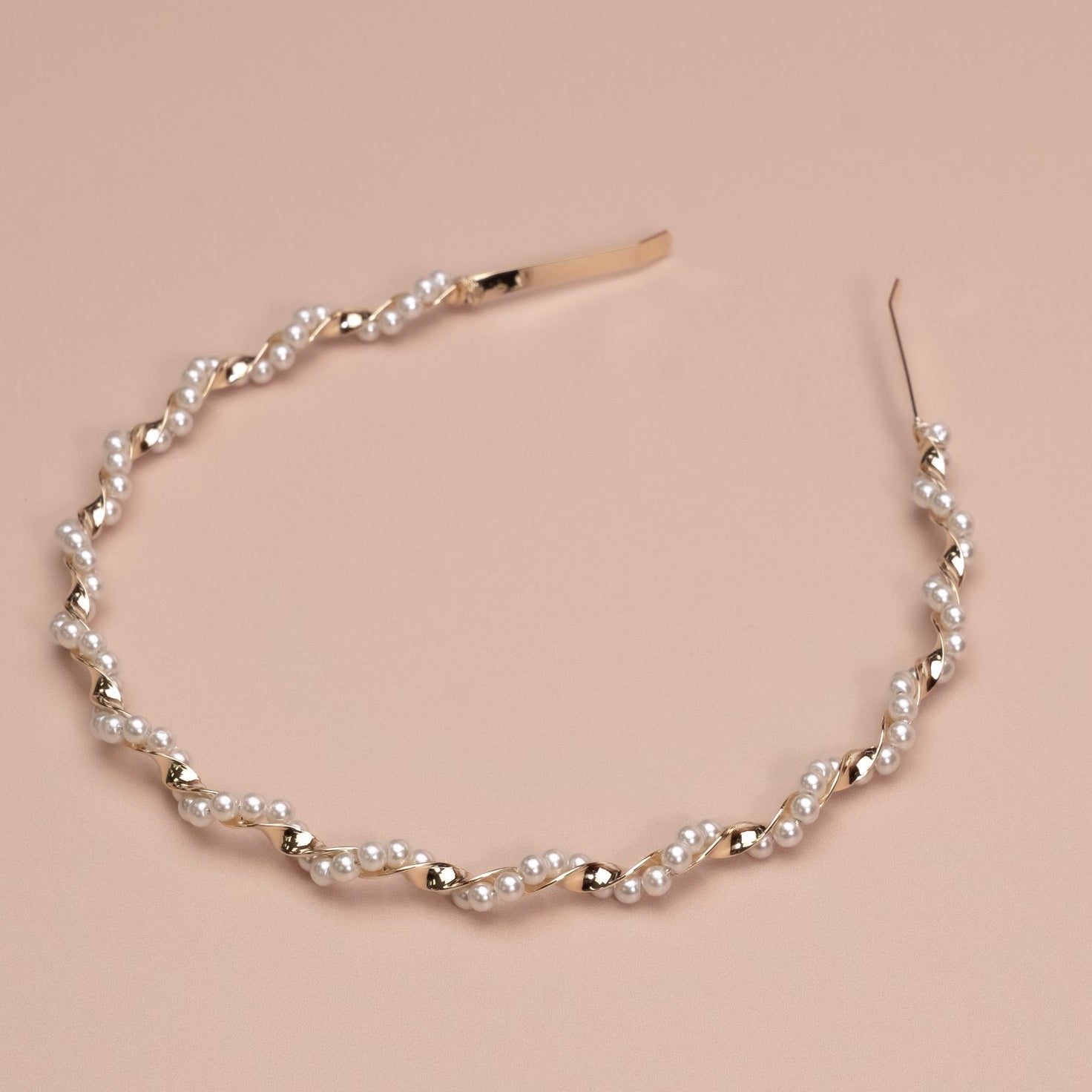 Minimalist Twisted Pearl headband