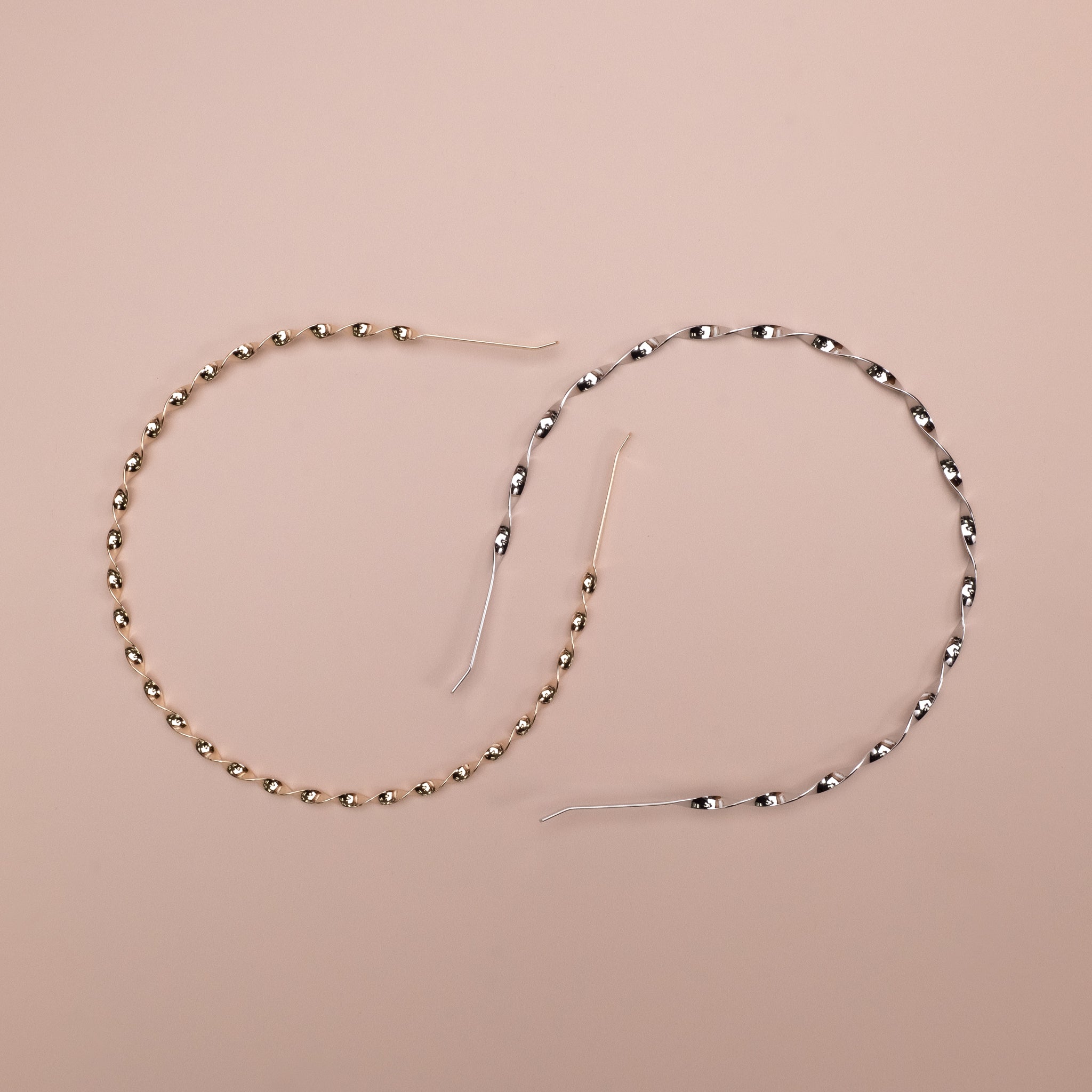 Minimalist Twisted Wave headband